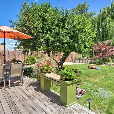 Central Medford Family Retreat With Large Yard! 외부 사진